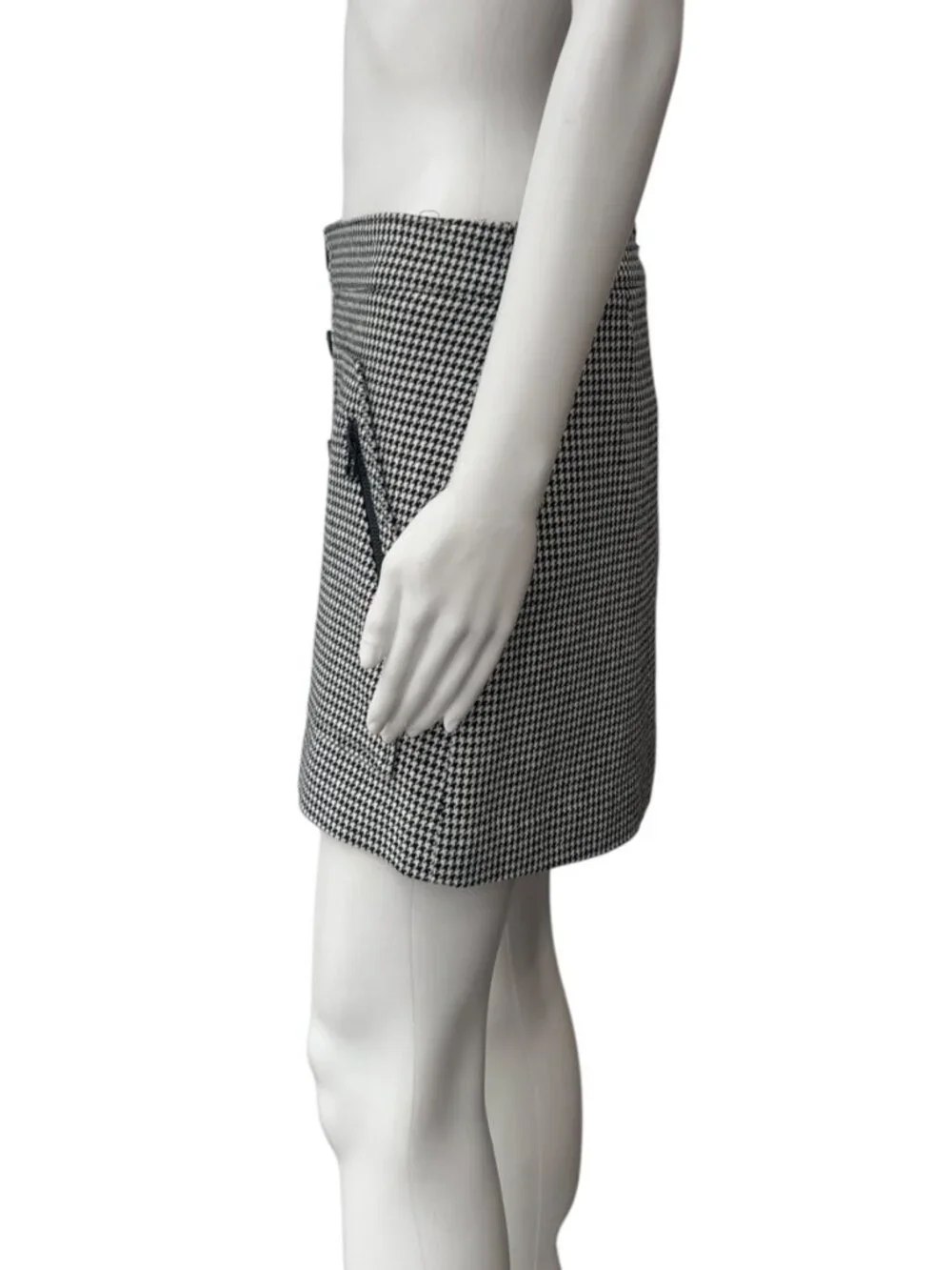 $395 Veronica Beard Black White Houndstooth Monroe Button Skirt size 4 - Picture 8 of 11